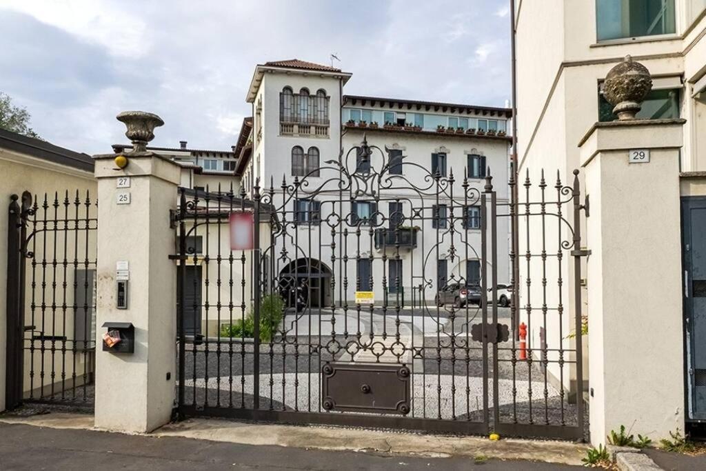 Lux Apartment Milano Metro M2 Экстерьер фото